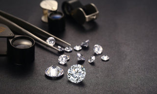 Eyes on Diamonds: Can Jewelers Spot Lab-Grown Gems with just a Glance?