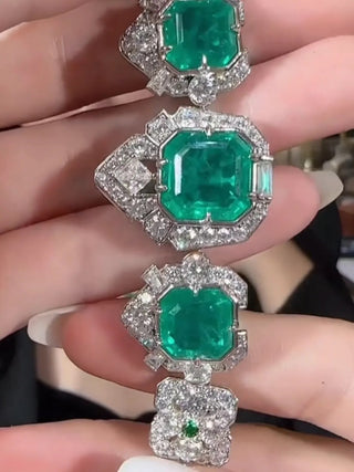 Queen Elizabeth Emerald Necklace